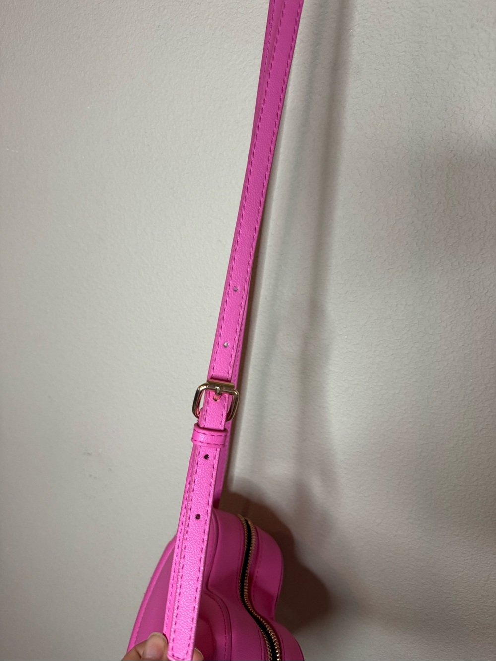 Juicy Couture Heart Shaped Pink Crossbody Bag Charm Purse - Picture 4 of 6